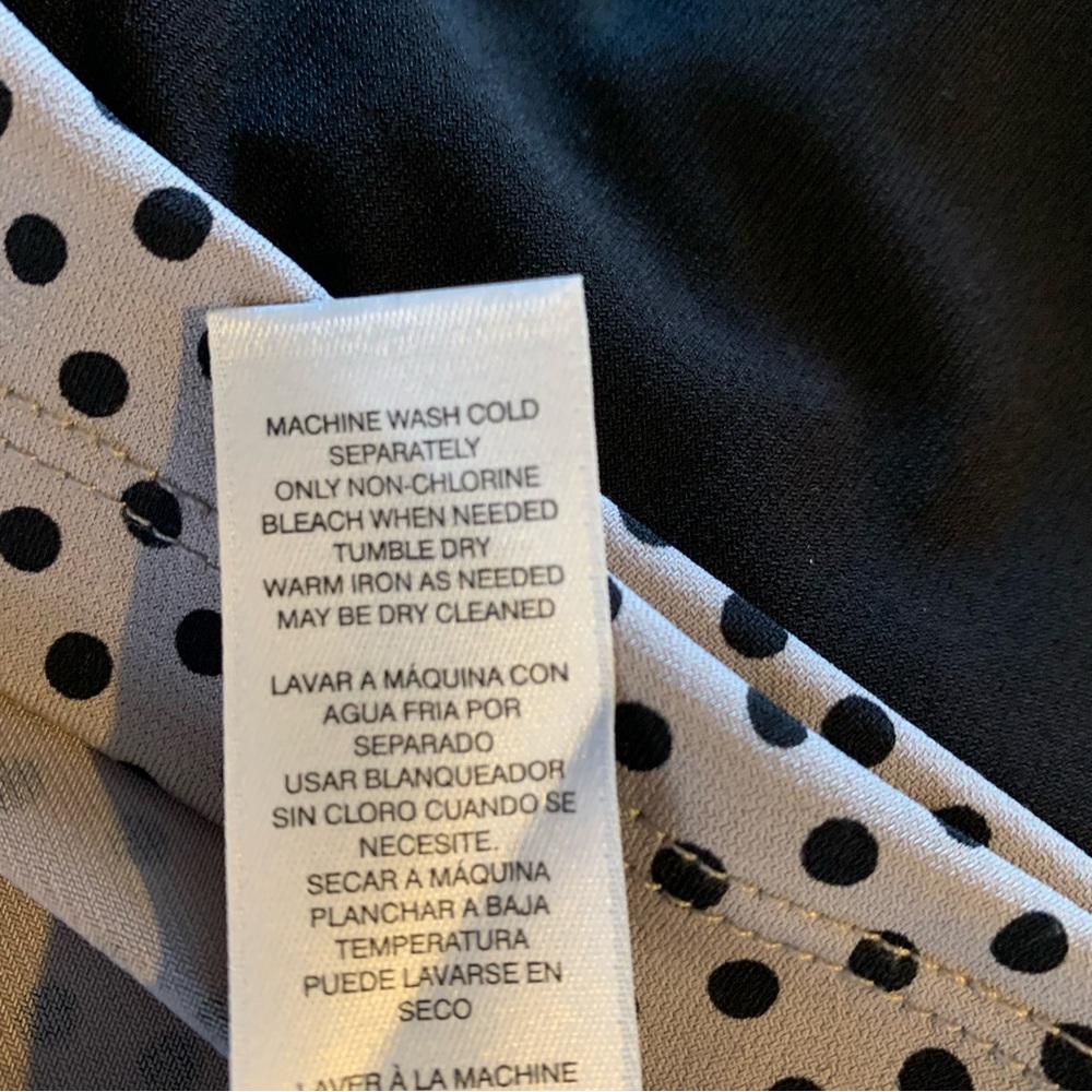 Chico’s Black & Tan Long Sleeve Top Size Large - Picture 10 of 14